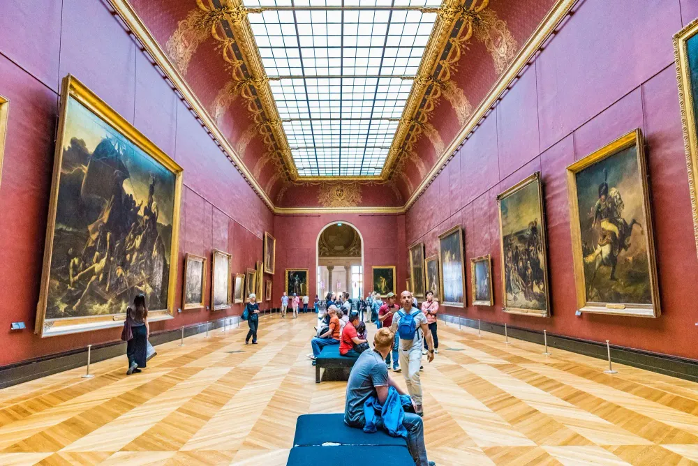 louvre museum paris